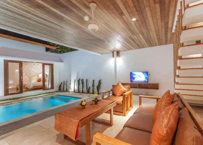 Villa Aurora Living