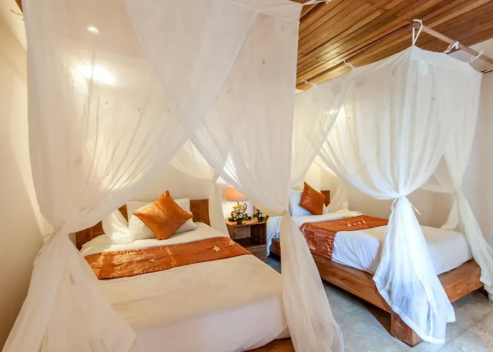 Villa Aurora Living